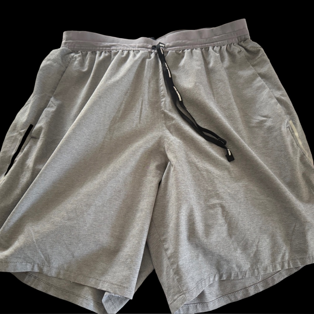 Men’s Gray Nike Fully Lined Running Shorts with Drawstring